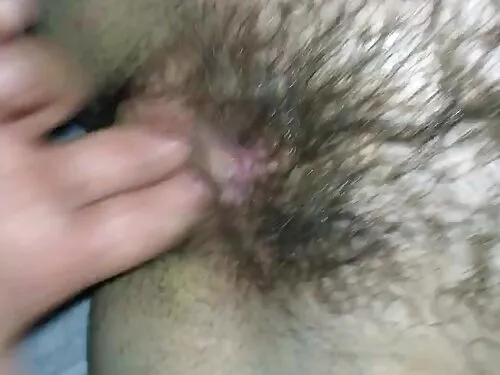 सिजलिंग ट्याटू वेश्य ...